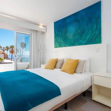Luxury Sea View Retreat With Cinema & Snooker Apartamento