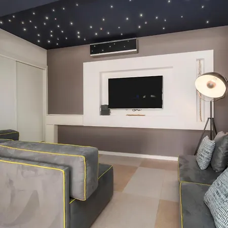 Luxury Sea View Retreat With Cinema & Snooker Apartamento Olhos de Agua (Albufeira)