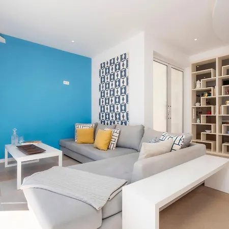 Luxury Sea View Retreat With Cinema & Snooker *